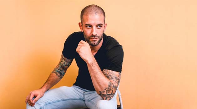 Darcy Oake